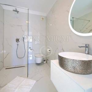 Malinska, penthouse s pogledom na more!