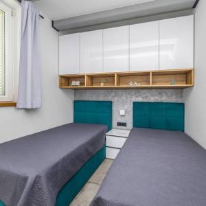 MALINSKA - Trosobni apartman s pogledom na more