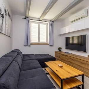 MALINSKA - Trosobni apartman s pogledom na more