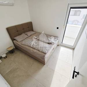 Maslenica – moderna kuća s bazenom i 4 spavaće sobe