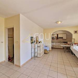 Matulji, dvojna kuća s tri stana, pogled na more