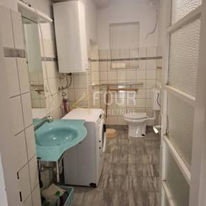 Matulji, dvojna kuća s tri stana, pogled na more