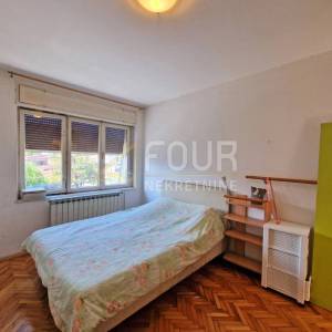 Matulji, dvojna kuća s tri stana, pogled na more