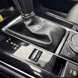 Mazda CX-30 5WGN 2.0L e-SKYACTIV X 186ps 6AT FWD Homura