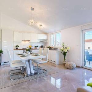 Medulin –  kuća s 2 apartmana, 100 m od plaže