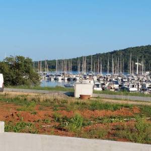 MEDULIN, POMER - Atraktivno zemljište 70 metara od mora