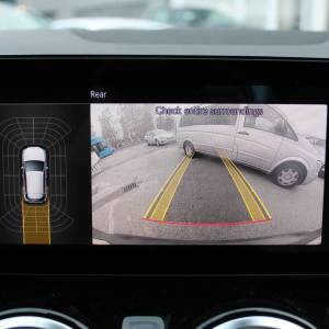 Mercedes-Benz GLA 200 AUTOMATIK