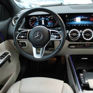 Mercedes-Benz GLA 200 AUTOMATIK