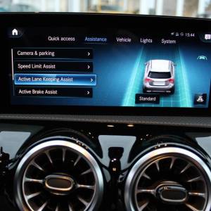 Mercedes-Benz klasa A 200d AUTOMATIK AMG *LED, NAVIGACIJA, KAMERA*