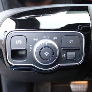 Mercedes-Benz klasa A 200d AUTOMATIK AMG *LED, NAVIGACIJA, KAMERA*