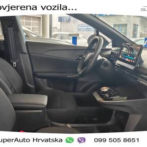 MG 4 51 kWh 170 KS, ACC+LED+GR SJED+VIRT+LANE