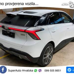 MG 4 64 kWh Luxury 204 KS, ACC+KAM+KEY+GR SJED+VIRT+LANE