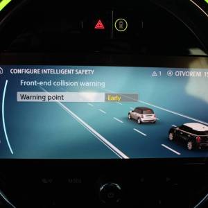 Mini Countryman Yours Trim AUTOMATIK *PANORAMA, LED, NAVIGACIJA, KAMERA*