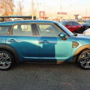 Mini Countryman Yours Trim AUTOMATIK *PANORAMA, LED, NAVIGACIJA, KAMERA*