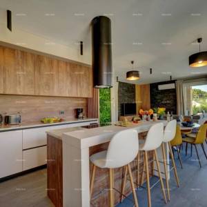 Moderna duplex villa s bazenom, saunom i jacuzzijem, Marčana!