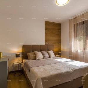 Moderna dvojna kuća sa bazenom u mirnom Svetvinčentu, idealna za odmor ili najam!