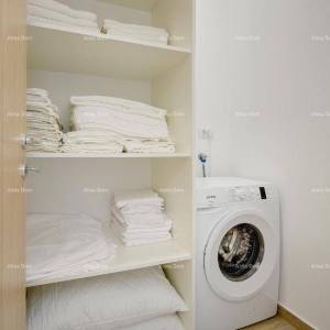 Moderna kuća s bazenom ! Blizina Pule !