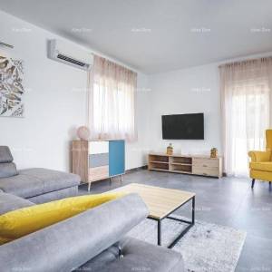 Moderna kuća s bazenom ! Blizina Pule !