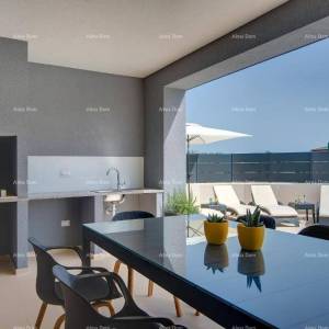 Moderna kuća s bazenom ! Blizina Pule !