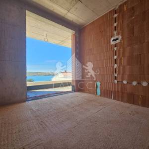 Moderna kuća s bazenom – Rtina, 250 m od mora