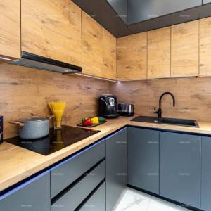 Moderna kuća sa bazenom na odličnoj lokaciji, Medulin!