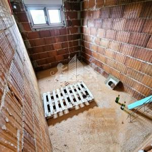 Moderna vila s bazenom u mirnom predjelu - Zaton, Zadar