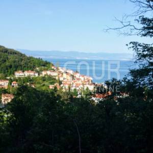 Mošćenička Draga, 84.36m2, 2s+db + 25m2 studio app, terasa