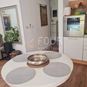 Mošćenička Draga, 84.36m2, 2s+db + 25m2 studio app, terasa