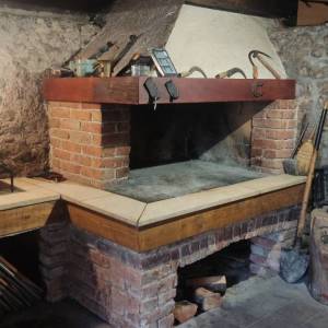 MRKOPALJ - Samostojeća kuća s okućnicom