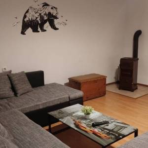 MRKOPALJ - Samostojeća kuća s okućnicom