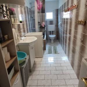 MRKOPALJ - Samostojeća kuća s okućnicom