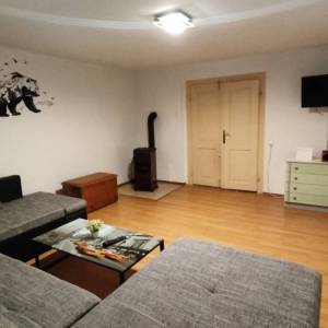 MRKOPALJ - Samostojeća kuća s okućnicom