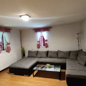 MRKOPALJ - Samostojeća kuća s okućnicom