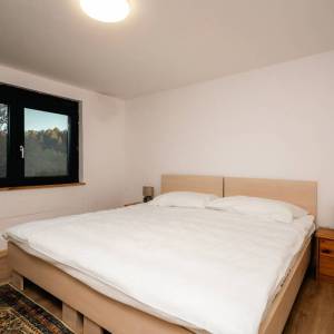 MRKOPALJ - Samostojeća kuća s okućnicom