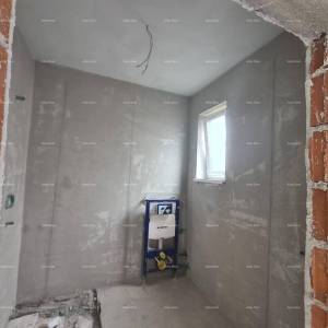 Na prodaju dvoetažni stan s vrtom u Ližnjanu