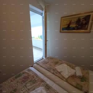 NA PRODAJU – Kuća s dva odvojena stana, Premantura