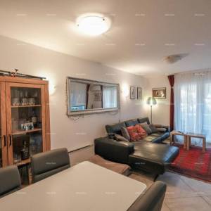 Na prodaju stan u Medulinu, 180 m od plaže.