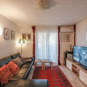 Na prodaju stan u Medulinu, 180 m od plaže.