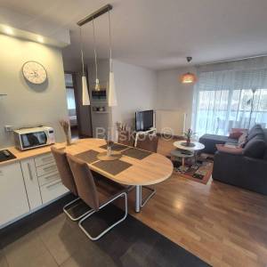 Najam, Jarun, trosoban stan, vrt, parking