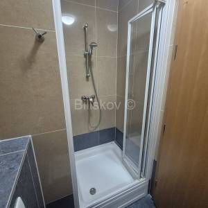 Najam, Jarun, trosoban stan, vrt, parking