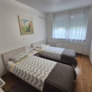 Najam, Jarun, trosoban stan, vrt, parking