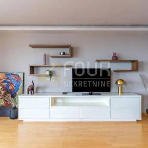 Najam, Rijeka, Zamet, 78m2, 2s+db, lođa, pogled na more