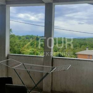 Najam, Saršoni, 180m2, 5skl, 2 balkona, pogodno za radnike!