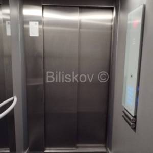 Najam, Trnje, 2-soban stan, garažno mjesto, loggia