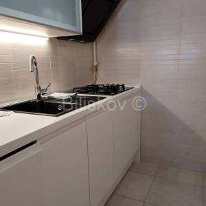 Najam, Trnje, 2-soban stan, garažno mjesto, loggia