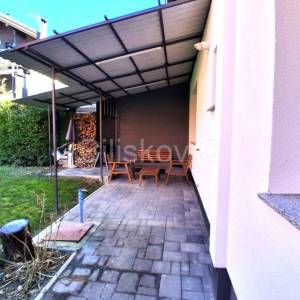 Najam,Zagreb,Gornja Dubrava samostojeća kuća 160m2+garaža+dvorište