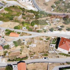 Nerežišća otok Brač građevinsko zemljište 901 m2 + 2 dozvole - novo