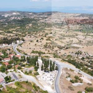 Nerežišća otok Brač građevinsko zemljište 901 m2 + 2 dozvole - novo