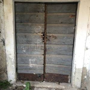 NINSKI STANOVI - KAMENA KUĆA