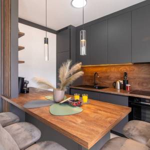 NJIVICE, OTOK KRK - Luksuzni dvoetažni apartman s bazenom